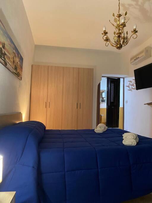 Al Vicolo Apartment ปาแลร์โม ภายนอก รูปภาพ